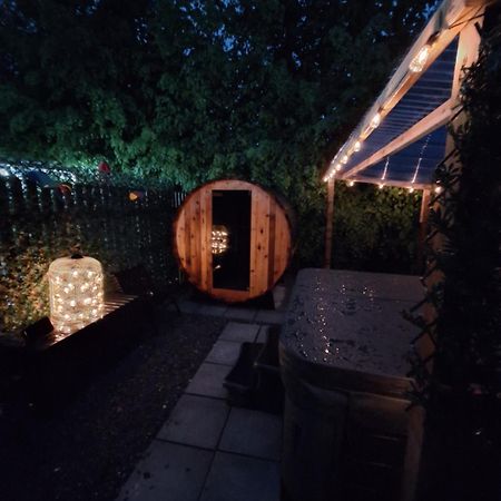 Priory Glamping Pods And Guest Accommodation キラーニー エクステリア 写真