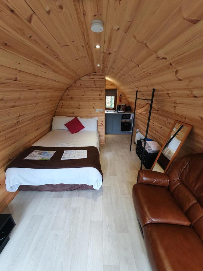 Priory Glamping Pods And Guest Accommodation キラーニー エクステリア 写真