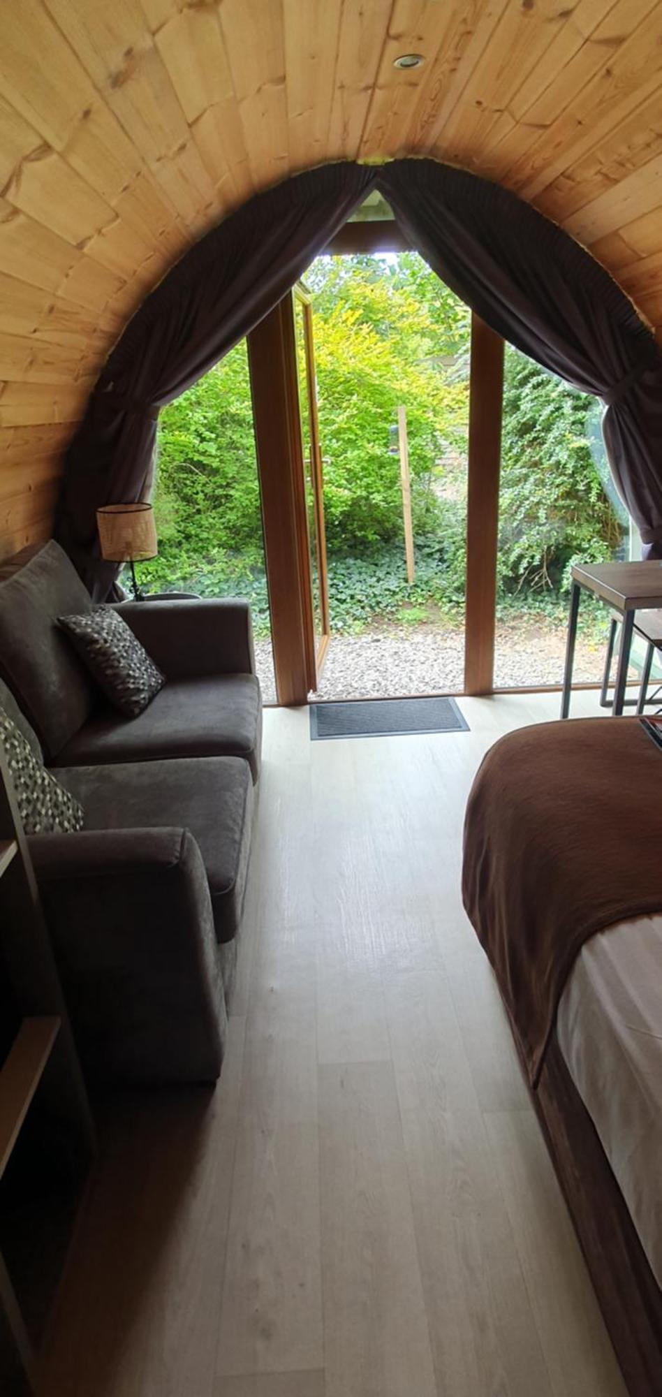 Priory Glamping Pods And Guest Accommodation キラーニー エクステリア 写真